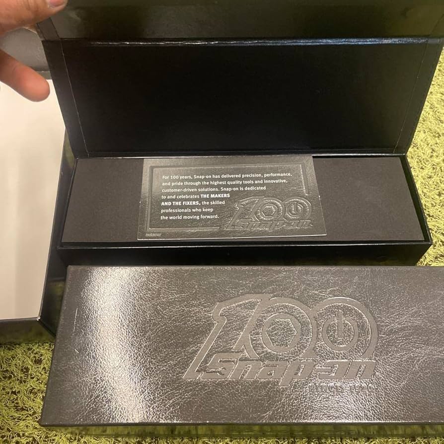 ⑧ スナップオン　snap-on アルミカップ　100周年 sddefault.jpg